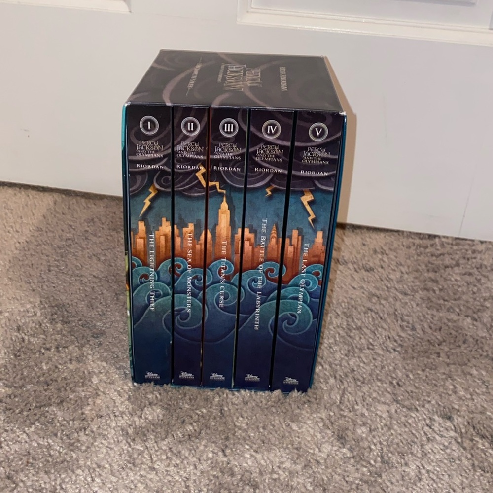Percy Jackson and the Olympians the complete series including five books.